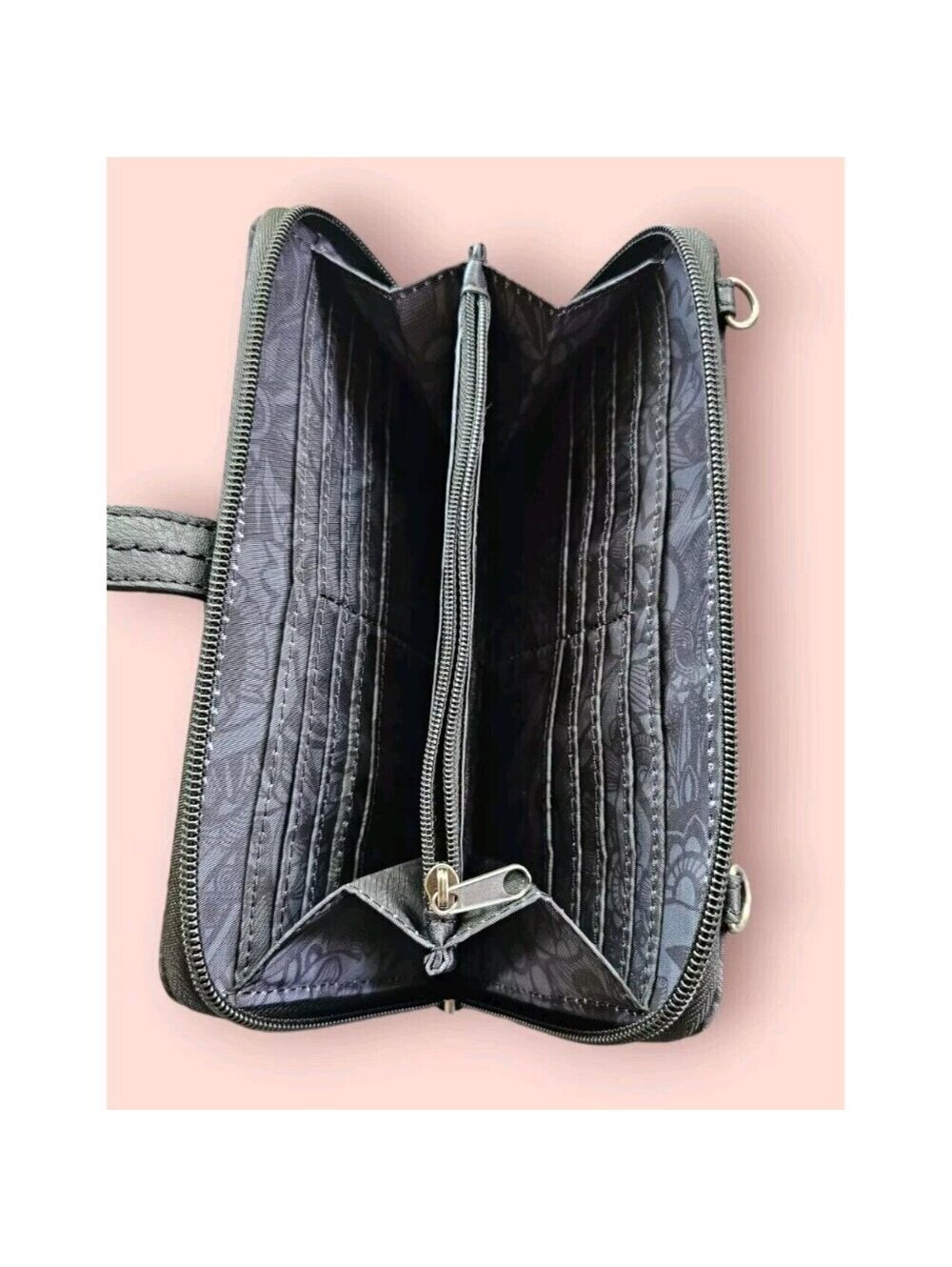 The Sak Sakroots Large Smartphone Crossbody Black-Tonal Spirit Desert PURSE - Picture 8 of 15